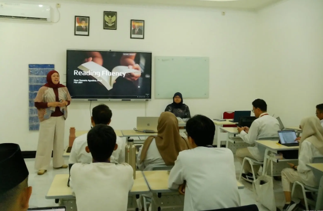 Tingkatkan Profesionalisme Guru Dosen PBI UMY Gelar Pelatihan Reading Fluency