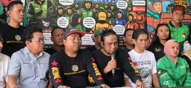 Koalisi Ojol Nasional (KON) saat menyatakan tidak ikut aksi 27 Agustus 2026 pada Rabu (26/8/2026). Foto: Dok. Istimewa