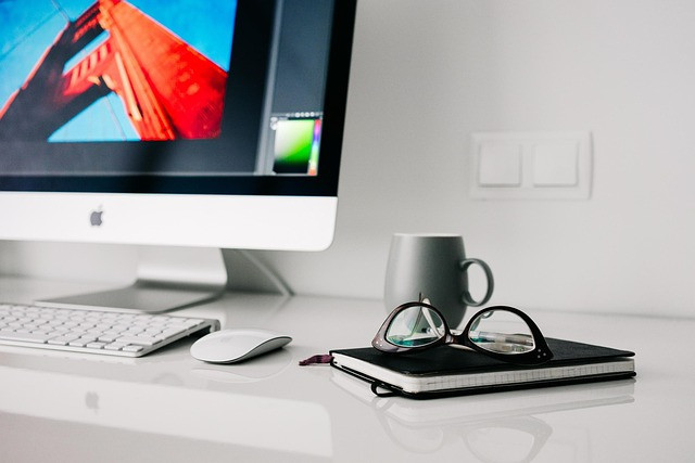 Ilustrasi office, home, workspace. Foto: Pixabay