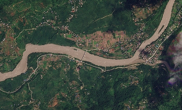 Citra satelit yang memperlihatkan lembah-lembah di perbatasan Nepal dan Tibet sebelum banjir bandang pada 25 Agustus 2026. Foto: Planet Labs PBC via REUTERS