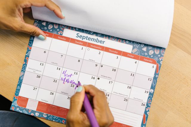 Ilustrasi apakah September 2026 ada tanggal merah, foto: Pexels/RDNE Stock project