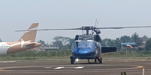 Pesawat water bombing yang disiapkan untuk menangani kebakaran hutan dan lahan di Jambi. Foto: Dok. kumparan