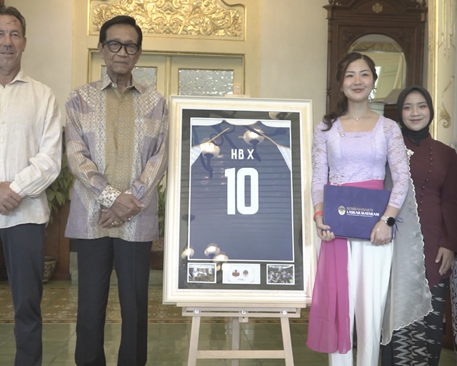 Pertemuan Manajemen PSIM Jogja dengan Gubernur DIY, Sri Sultan Hamengku Buwono X, di Kompleks Kepatihan, Yogyakarta, Kamis (27/8). Foto: Pemda DIY