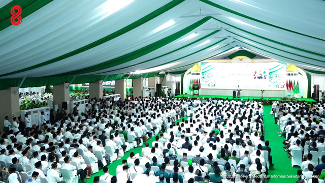 Presiden Prabowo Subianto memberikan sambutan pada Pembukaan Muktamar Ke-35 Nahdlatul Ulama di Tambakberas, Jombang, Jawa Timur, Kamis (27/8/2026). Foto: Youtube/Sekretariat Presiden