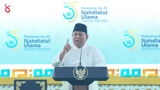 Presiden Prabowo Subianto memberikan sambutan pada Pembukaan Muktamar Ke-35 Nahdlatul Ulama di Tambakberas, Jombang, Jawa Timur, Kamis (27/8/2026). Foto: Youtube/Sekretariat Presiden
