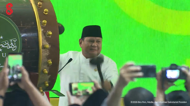 Presiden Prabowo Subianto membuka Muktamar Ke-35 Nahdlatul Ulama di Tambakberas, Jombang, Jawa Timur, Kamis (27/8/2026). Foto: Youtube/Sekretariat Presiden