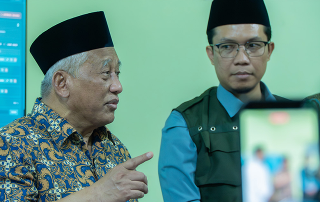 Prof Dr Muhammad Nuh (kiri), Sekretaris SC Muktamar ke-35 NU dalam rangkaian muktamar, Agustus 2026. Foto: IG/@muktamarke35nu