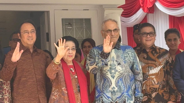 Megawati menyambut kedatangan Presiden Timor-Leste Jose Ramos-Horta di Megawati Institute, Menteng, Jakarta Pusat, Jumat (28/8). Dok: Joakhim Tharob/kumparan