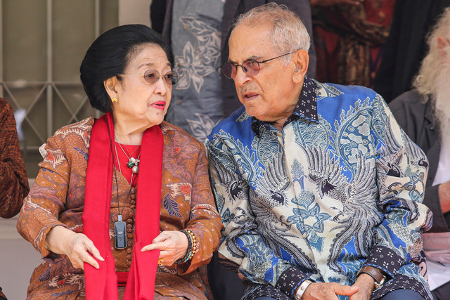 Presiden ke-5 RI sekaligus Ketua Umum PDI Perjuangan Megawati Soekarnoputri (kiri) berbincang dengan Presiden Timor Leste Jose Ramos-Horta (kanan) usai pertemuan di Megawati Institute, Jakarta, Jumat (28/8/2026). Foto: Asprilla Dwi Adha/ANTARA FOTO