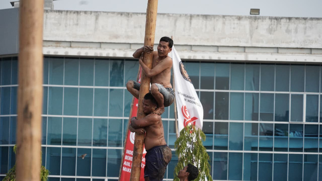 Menteri Imigrasi dan Pemasyarakatan Agus Andrianto libatkan anak binaan LPKA Tangerang dalam perayaan HUT ke-81 RI dan Maulid Nabi di Poltek Imipas, Tangerang, untuk perkuat pembinaan humanis, Jumat (28/8/2026). Foto: Dok. Kementerian Imigrasi dan Pemasyarakatan