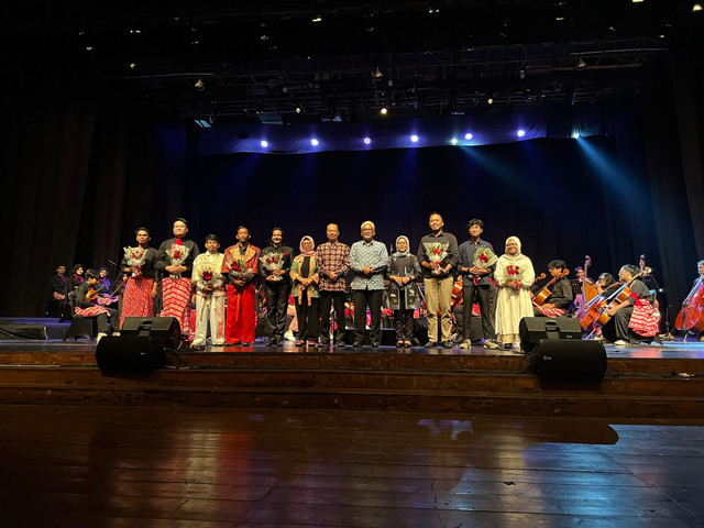 Konser Orkestra dan Paduan Suara Internalisasi Kesejarahan “Serenade Bunga Bangsa (SBB) XII”. Foto: Pandangan Jogja/Danang BK.