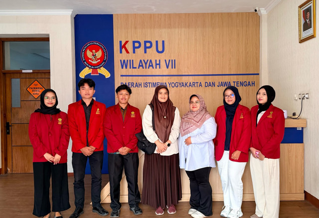 Mahasiswa UMY magang di KPPU Kanwil VII Yogyakarta.