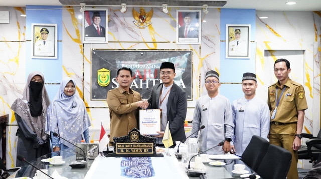 Silaturahmi dan Audiensi bersama Wali Kota Banjarmasin, perkuat sinergi dan perluas manfaat di Kota Banjarmasin (Sumber: DT Peduli)