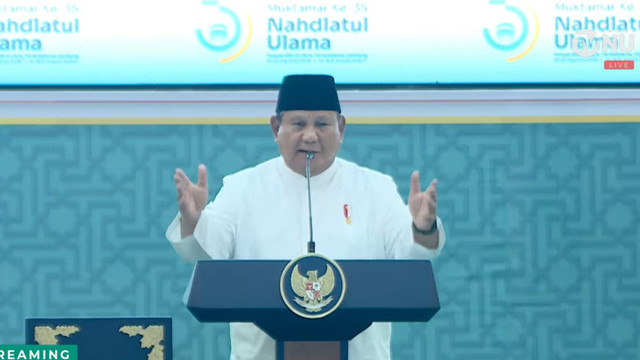 Presiden Prabowo Subianto memberikan sambutan dalam acara penutupan Muktamar ke-35 Nahdlatul Ulama di Ponpes Bahrul Ulum, Tambak Beras, Jombang, Senin (31/8/2026). Foto: Youtube/ TVNU Televisi Nahdlatul Ulama