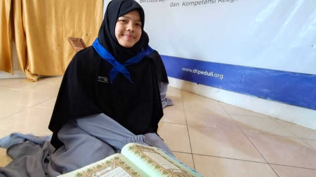 Kegiatan Tasmi' Bilghaib Santri- santri Rumah Tahfidz Qur'an DT Peduli Bogor (Sumber: DT Peduli)