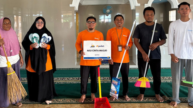 Program Aku Cinta Masjid (ACM) DT Peduli Metro telah sampai titik ke-20 di Masjid Al Muttaqin selama periode 1 tahun terakhir (Sumber: DT Peduli)
