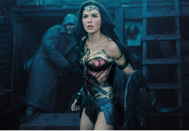 Gal Gadot memerankan tokoh Wonder Woman sejak 2016. Foto: Warner Bros.