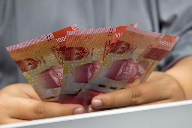 Ilustrasi membahas cara cek bansos Kemensos tahap 3 Rp600 ribu Agustus 2026. Foto: Pexels
