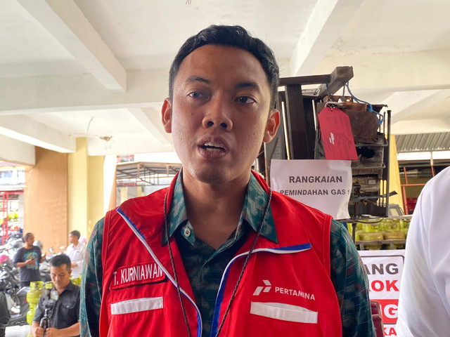 Area Manager Communication, Relations & CSR Pertamina Patra Niaga Regional Jateng-DIY, Taufiq Kurniawan. Foto: Pandangan Jogja/Resti Damayanti