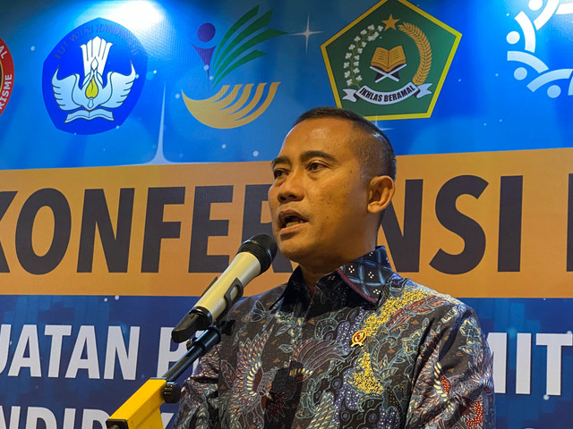 Kepala BNPT Eddy Hartono, usai Menghadiri Agenda Penguatan Peran Komite Sekolah, Pendidik, dan Tenaga Kependidikan dalam Pencegahan Ekstremisme Berbasis Kekerasan yang Mengarah pada Terorisme di Satuan Pendidikan, Jakarta, Rabu (2/9/2026). Foto: Aditya Nugraha/kumparan