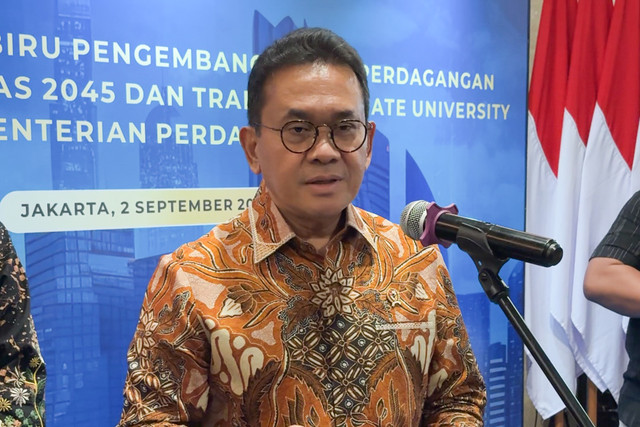 Menteri Perdagangan (Mendag) Budi Santoso, saat usai Peluncuran Cetak Biru Pengembangan SDM Perdagangan di Kementerian Perdagangan, Jakarta Pusat, Rabu (2/9/2026). Foto: Najma Ramadhanya/kumparan