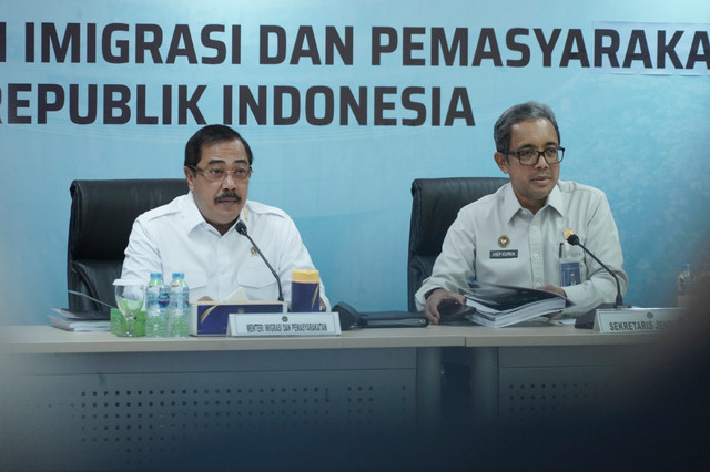 Menteri Imigrasi dan Pemasyarakatan Agus Andrianto instruksikan jajarannya untuk memperbaiki tata kelola pelayanan publik dan tutup celah risiko penyimpangan berdasarkan hasil evaluasi tim profesional di Jakarta, Rabu (2/9/2026). Foto: Dok. Kementerian Imigrasi dan Pemasyarakatan