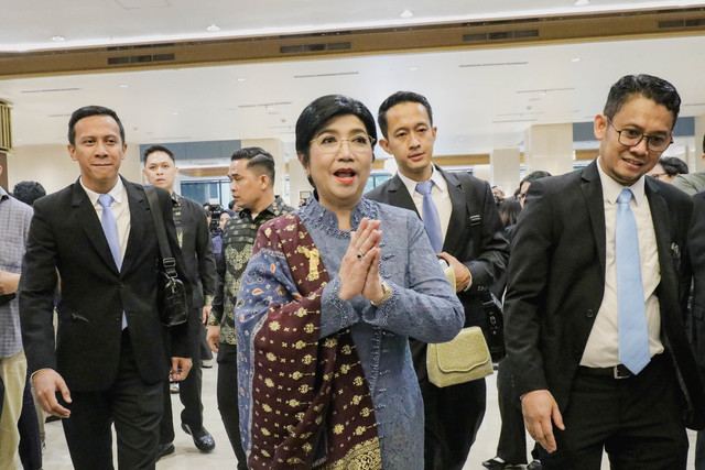 Gubernur Bank Indonesia (BI) Destry Damayanti memberikan keterangan pers usai pelantikan di Mahkamah Agung, Jakarta, Rabu (2/9/2026). Foto: Jamal Ramadhan/kumparan