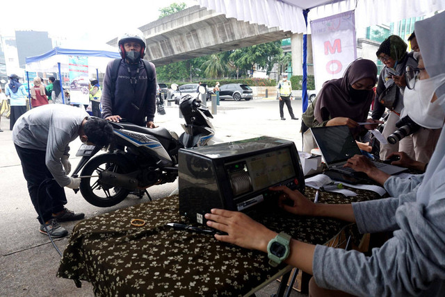Ilustrasi Info Uji Emisi Gratis di Tangsel. Foto: Iqbal Firdaus/KumparanNEWS
