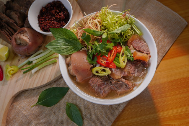 Ilustrasi menu Sop Burtok. Foto: Unsplash.com/Vy Huynh