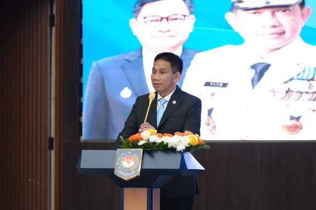 Wamendagri Akhmad Wiyagus buka Kursus Pemantapan Pimpinan Daerah (KPPD) Angkatan IV Tahun 2026 dan tekankan pentingnya kepemimpinan holistik bagi kepala daerah di Jakarta, Kamis (3/9/2026). Foto: Dok. Kemendagri