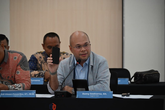 Anggota Komisi II DPR RI, Romy Soekarno. Foto: Dok. Istimewa