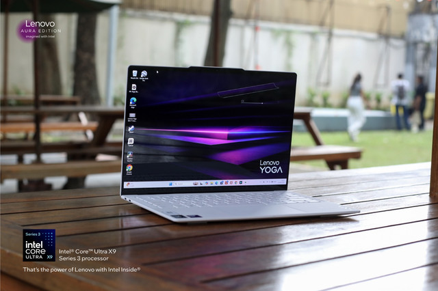 Lenovo Yoga Slim 7i Ultra Aura Edition Gen 11. Foto: Syawal Febrian Darisman/kumparan
