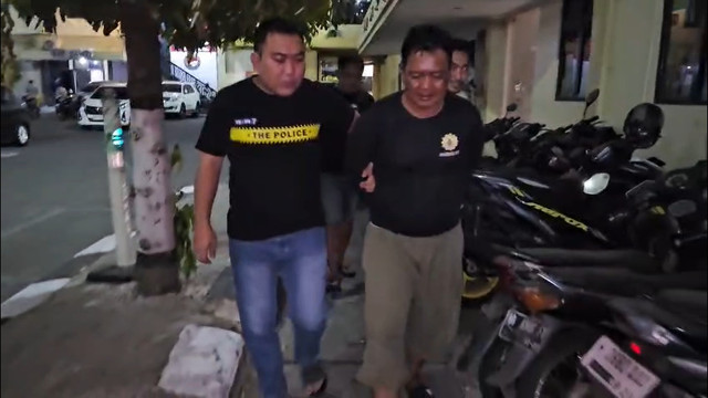 Polisi menangkap jambret yang incar nenek di Semarang hingga membuatnya terseret dan terjatuh. Foto: Dok. Polrestabes Semarang
