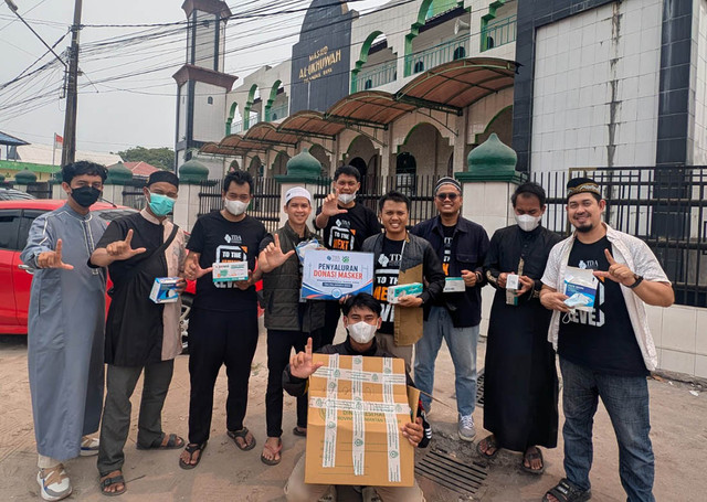 TDA Palangka Raya Salurkan 1.100 Masker untuk Masyarakat Terdampak Kabut Asap