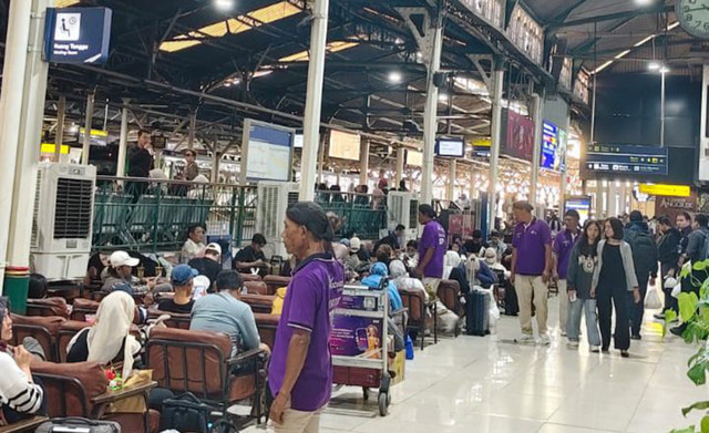 Suasana Stasiun Tugu Yogyakarta, saat KAI Daop 6 menyiapkan perjalanan kereta api tambahan pada Minggu (6/9/2026). . Foto: Dok. KAI Daop 6