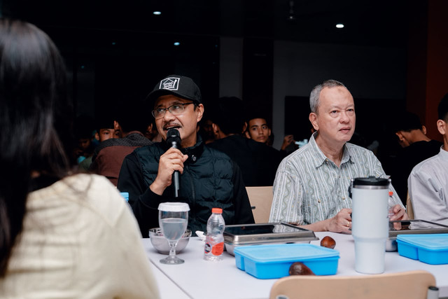 Mensos Saifullah Yusuf (Gus Ipul) pastikan Sekolah Rakyat siapkan opsi jalur lulusan jadi tenaga terampil lewat kurikulum pelatihan khusus dan beasiswa kuliah, Minggu (6/9/2026). Foto: Kemensos RI
