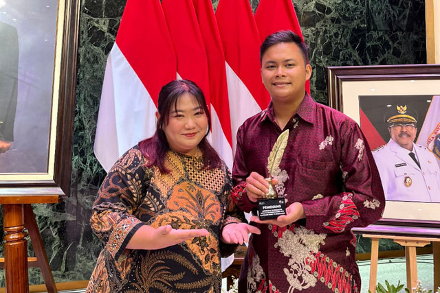 kumparan meraih Anugerah Jurnalistik Mohammad Husni Thamrin (M.H. Thamrin) 2026 untuk Kategori Karya Jurnalistik Video TV Streaming di Balai Agung, Balai Kota DKI Jakarta, pada Senin (7/9/2026). Foto: kumparan