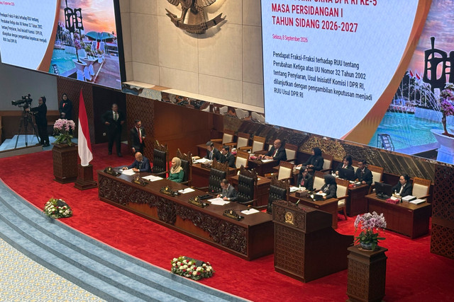 Suasana Rapat Paripurna DPR RI ke-5 Masa Persidangan I Tahun Sidang 2026-2027 di Kompleks Parlemen, Senayan, Jakarta, Selasa (8/9/2026). Foto: Nasywa Athifah/kumparan