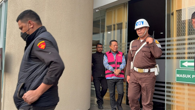 Febrie Adriansyah usai menjalani pemeriksaan terkait penanganan kasus korupsi Asabri-Jiwasraya di Kejaksaan Agung, Selasa (8/9/2026). Foto: Rayyan Farhansyah/kumparan