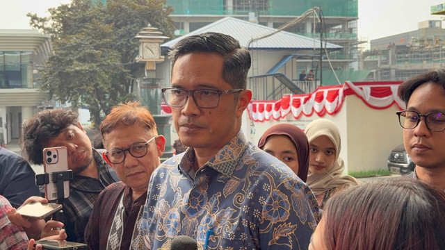 Febri Diansyah usai pemeriksaan eks Jampidsus di Kejagung, Jakarta, Selasa (8/9/2026). Foto: Rayyan Farhansyah/kumparan