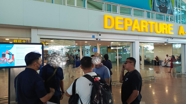 JZ (29), WN Cina yang dideportasi karena bekerja secara ilegal sebagai pengurus proyek di Bali. Dok: Imigrasi Denpasar