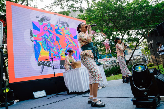 Pesta Folka Vol. 2 sukses digelar di Urban Forest Cipete pada 29–30 Agustus 2026, menghadirkan puluhan tenant fesyen dan aksesori, styling gratis, workshop, dan beragam aktivitas budaya. Foto: Indonesia Kaya