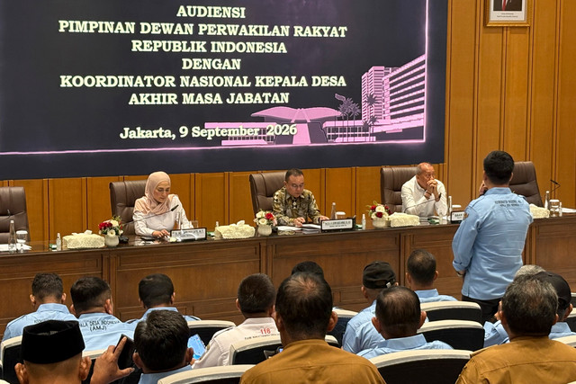 Pimpinan DPR menggelar audiensi dengan Kepala Desa Akhir Masa Jabatan di Kompleks Parlemen, Senayan, Jakarta, Rabu (9/9/2026). Foto: Nasywa Athifah/kumparan