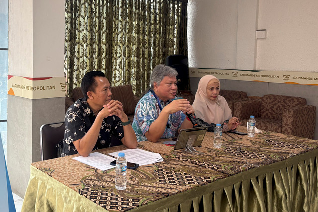 Konferensi pers APJAPI mengenai kondisi penerbangan terkini di Jakarta pada Rabu (9/9/2026). Foto: Argya Maheswara/kumparan