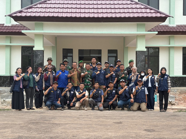 Kunjungan Tim Ekspedisi Patriot ke Yonif TP 801/NAY. Foto: M. Zulham Azhar Maghfirah. H