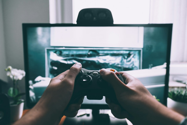 Ilustrasi Fatality Liu Kang PS2. Foto: Unsplash.