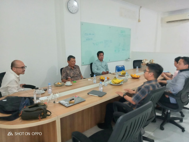 Audiensi BNNK Karawang dan APINDO Karawang dalam rangka penguatan program P4GN. Foto: Dok. BNNK Karawang