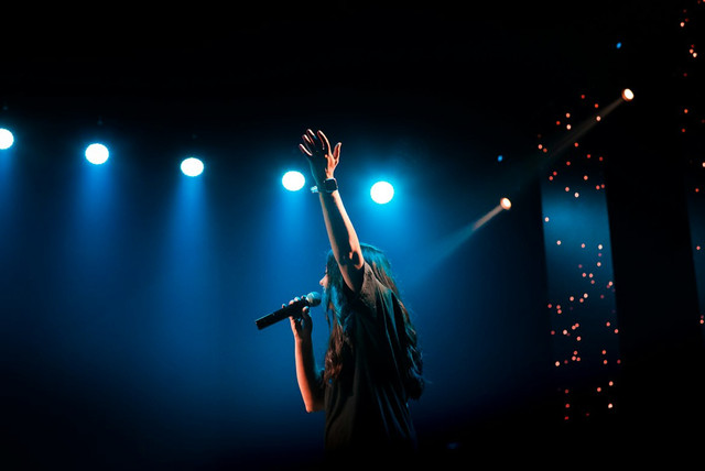 Ilustrasi makna lagu Sambutlah Denada. Foto: Unsplash.com/Chris