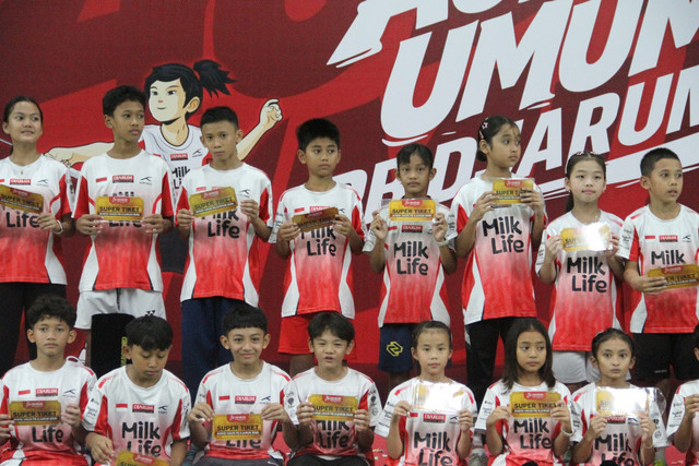 Para peraih Super Tiket pada Audisi Umum PB Djarum Kudus 2026. Foto: Vega Maarijil Ula/kumparan