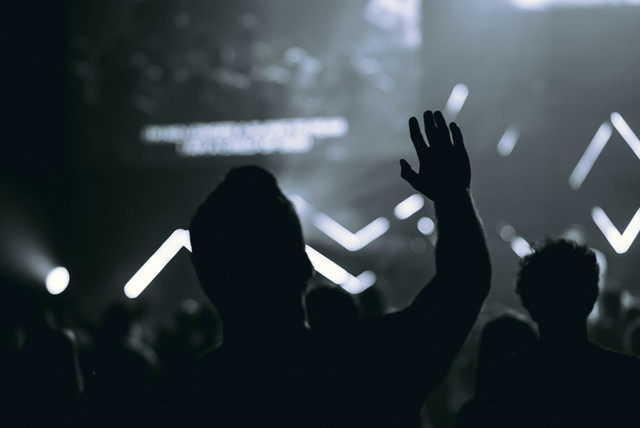 llustrasi lirik lagu Bagaikan Bejana. Foto: Unsplash.com/Cordell Kingsley